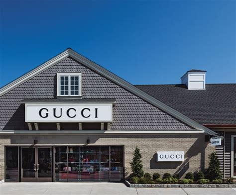 woodbury outlet gucci